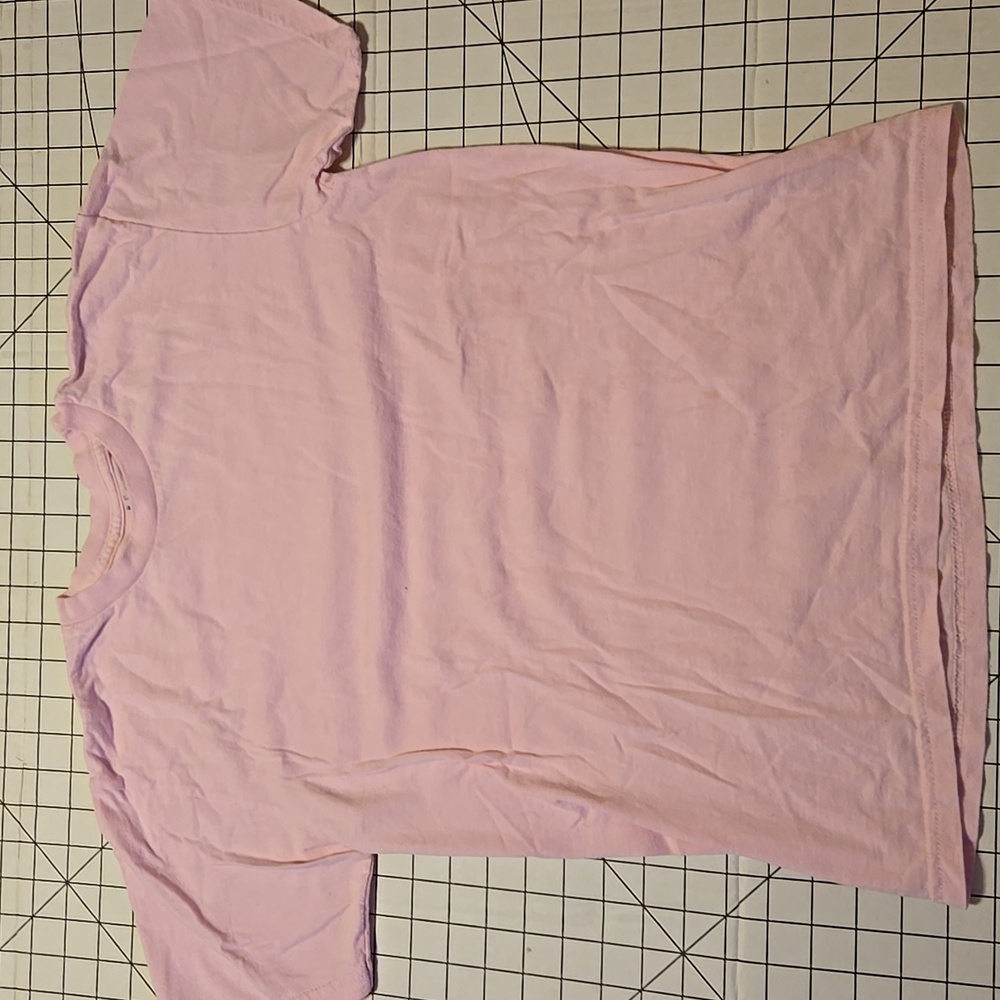 Pink Tshirt Large: D